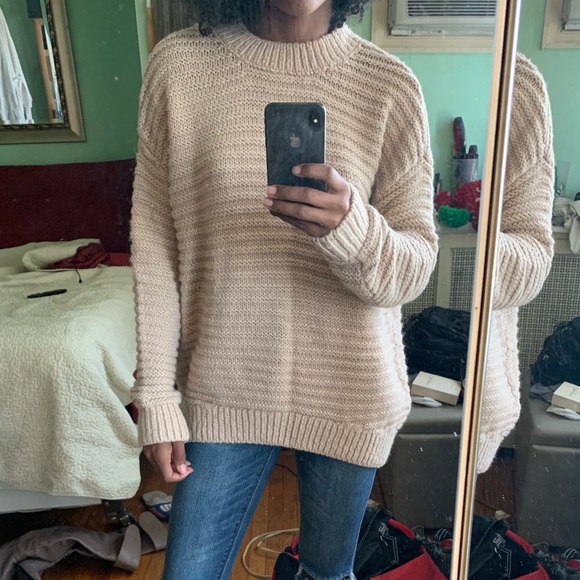 Beige mock neck sweater - Picture 2 of 2